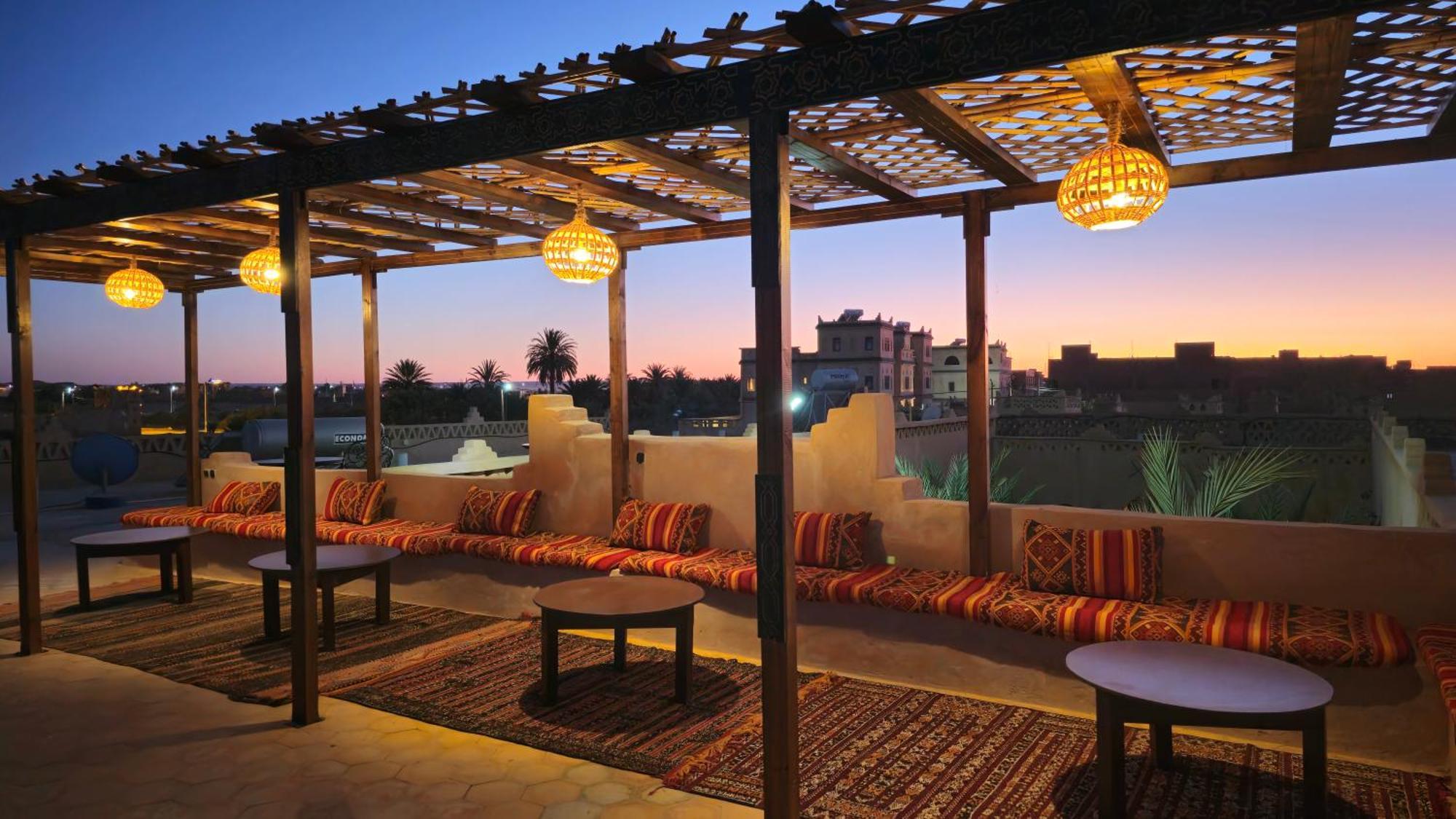 Auberge Les Roches Merzouga Exteriér fotografie