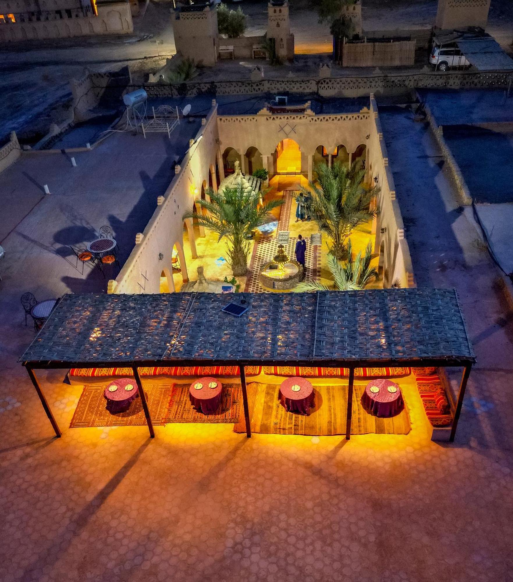 Auberge Les Roches Merzouga Exteriér fotografie